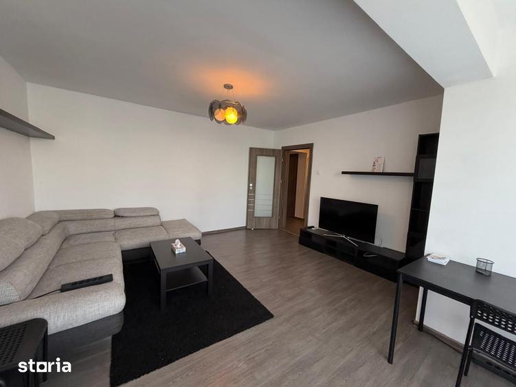Apartament cu 2 camere decomandat în Titan