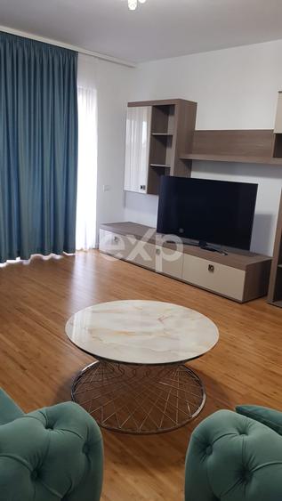 Apartament cu 3 camere decomandat, mobilat în Ultracentral