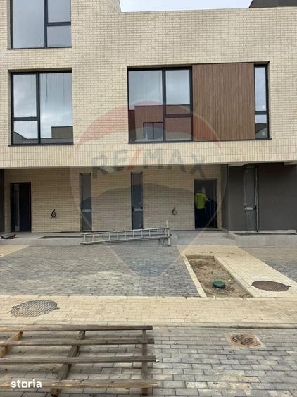 Casa / Vila cu 4 camere de vanzare - 10