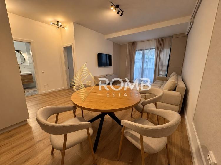 Apartament cu 2 camere semidecomandat, mobilat în Florești