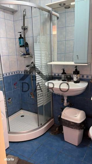 Garsonieră decomandată în Central