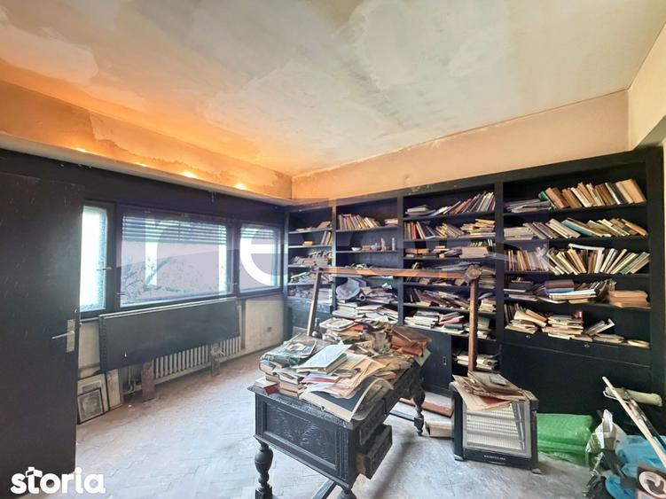 Apartament cu 5 camere în Victoriei