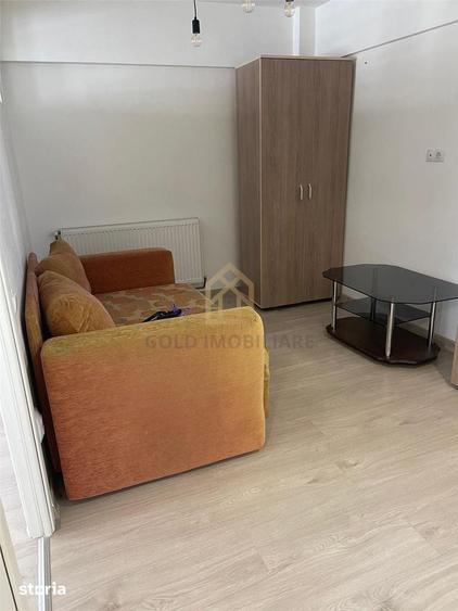 Apartament cu 2 camere decomandat în Traian