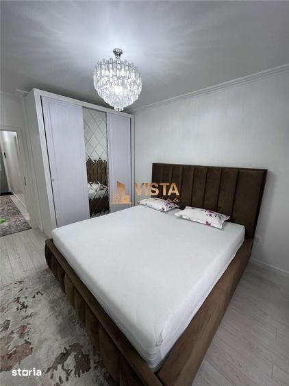 Apartament cu 3 camere decomandat în Bartolomeu