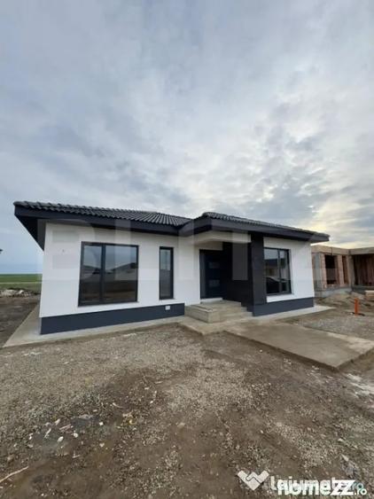 Casă cu 4 camere cu Teren 500 Mp în Sântandrei