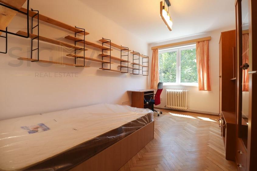 Apartament cu 3 camere decomandat, mobilat în Central