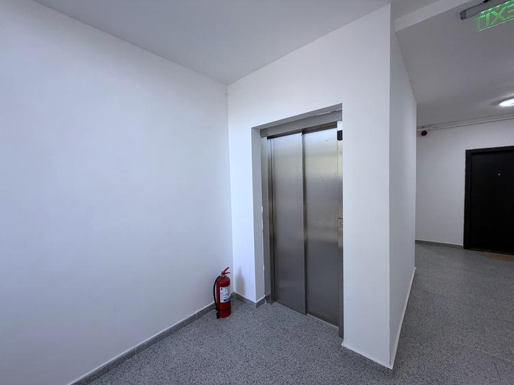 Apartament cu 2 camere semidecomandat în Străulești