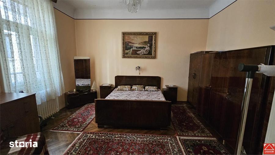 Apartament cu 3 camere nedecomandat în Ultracentral