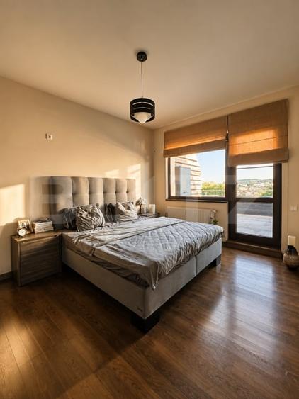Apartament cu 2 camere semidecomandat, mobilat în Borhanci