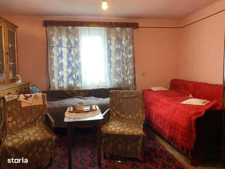 Casă cu 4 camere cu Teren 917 Mp în Gornești