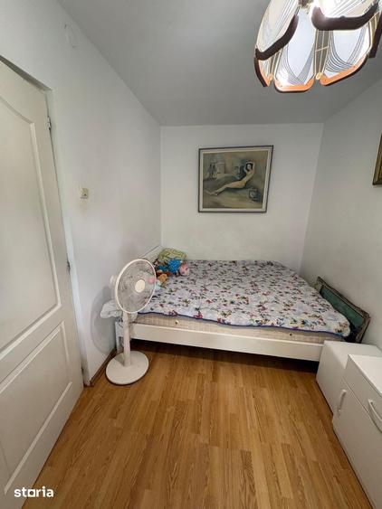 Apartament cu 2 camere nedecomandat în Primăverii