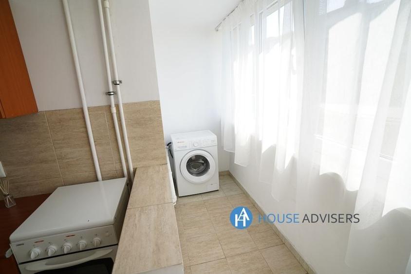 Apartament cu 2 camere, mobilat în Universitate
