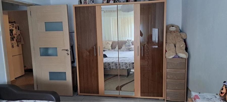 Garsonieră decomandată în Traian