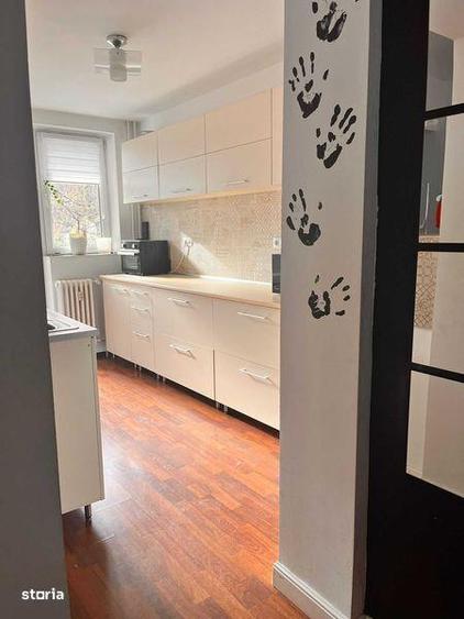 Apartament cu 3 camere în Plopilor