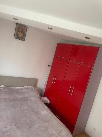 Apartament cu 2 camere decomandat, mobilat în Unirii Sud