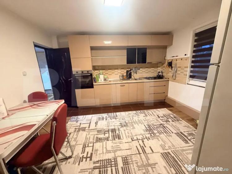 Casă cu 4 camere cu Teren 484 Mp în Popoveni