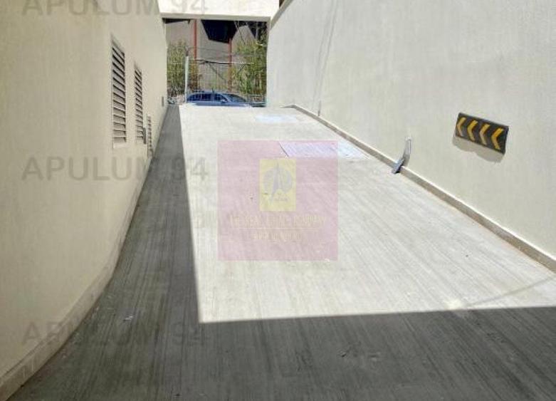 Apartament cu 4 camere decomandat în Armeneasca