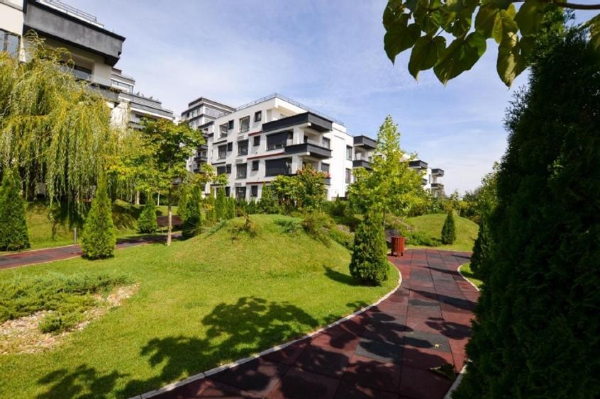 Penthouse cu 5 camere decomandat în Floreasca