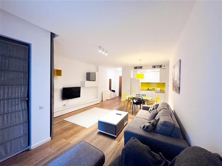 Apartament cu 2 camere semidecomandat, mobilat în Herăstrău