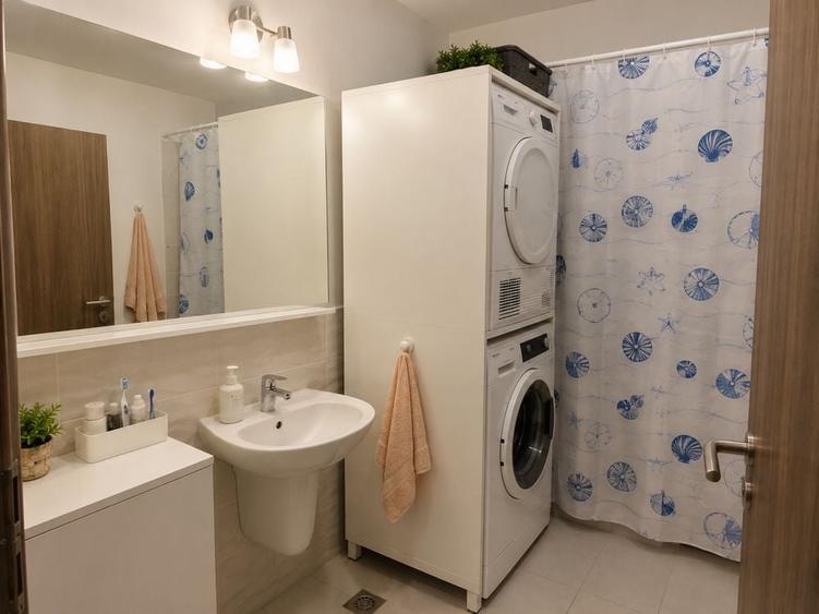 Apartament cu 2 camere decomandat în Exterior Vest