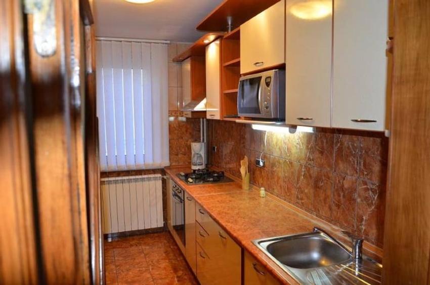 Apartament cu 2 camere decomandat, mobilat în Cazino