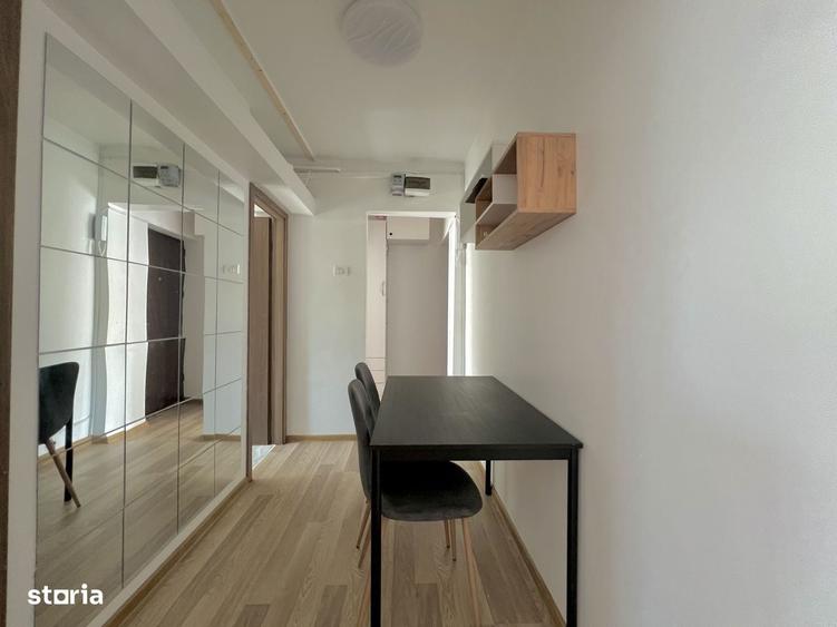 Apartament cu 3 camere semidecomandat în Dâmbovița