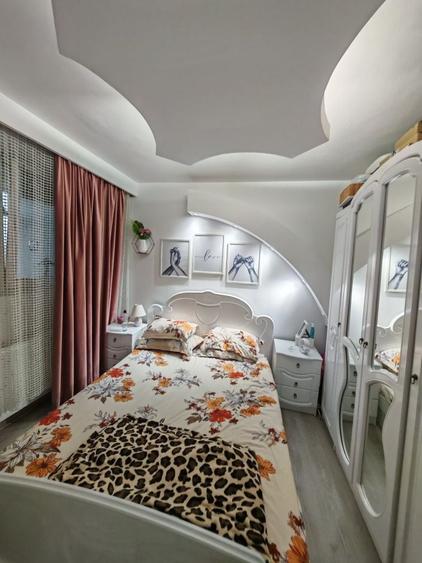 Apartament cu 3 camere decomandat în Berceni