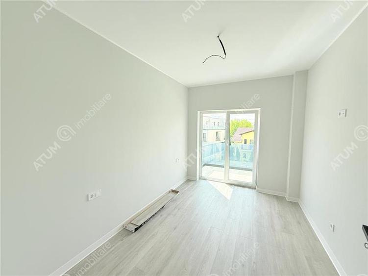 Apartament la cheie cu 3 camere si balcon zona Pictor Brana/Selimbar - 4