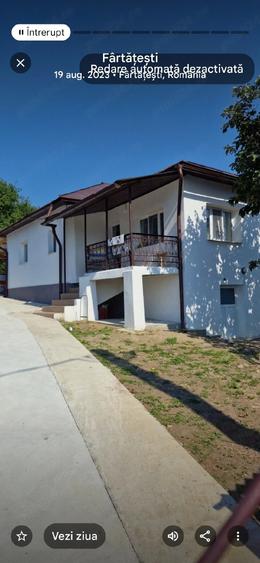 Casă cu 2 camere cu Teren 5000 Mp în Drăgășani