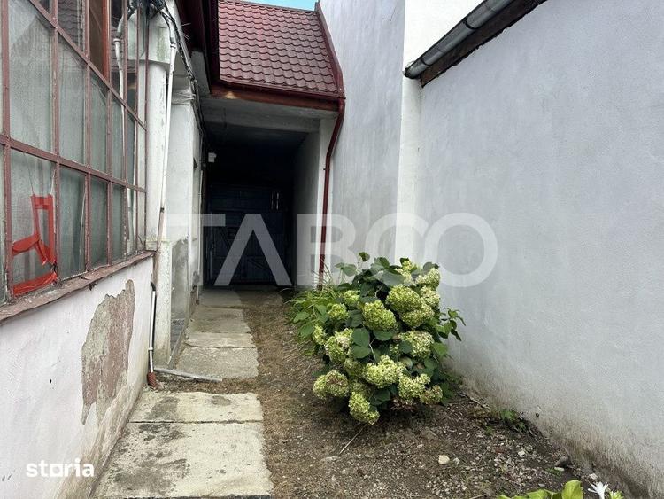 Casă cu 2 camere cu Teren 600 Mp în Făgăraș