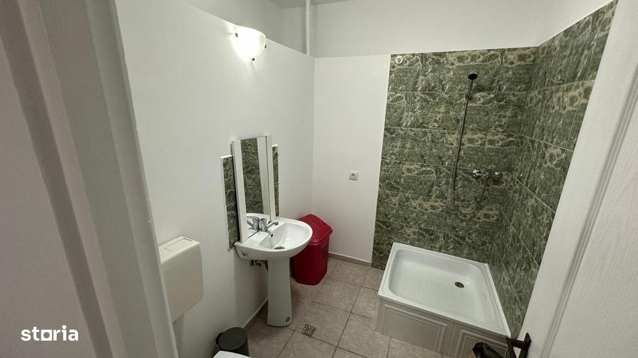 Casă cu 3 camere în Andronache