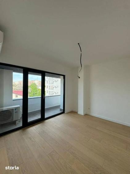 Apartament cu 4 camere în Eminescu