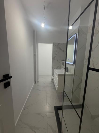 Apartament cu 2 camere semidecomandat în Titan