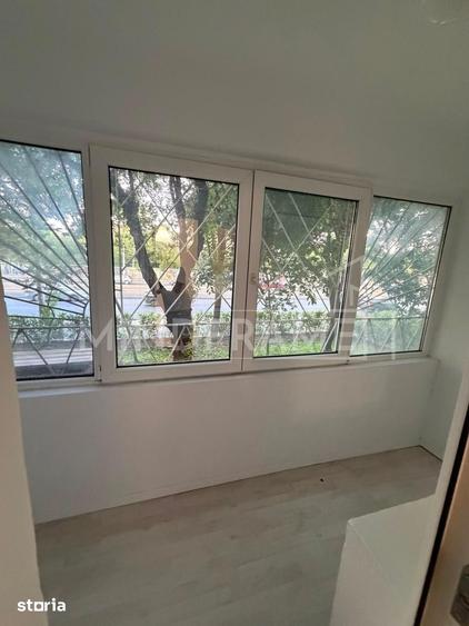 Apartament cu 3 camere în Tineretului