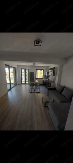 Apartament cu 2 camere decomandat în Sud
