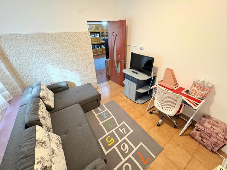 Duplex cu 3 camere cu Canalizare în Valu lui Traian