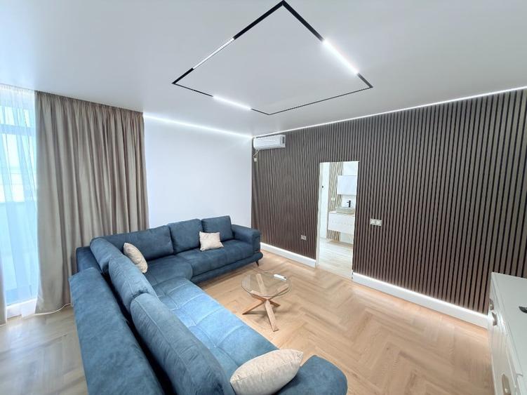 Apartament cu 3 camere decomandat în Central
