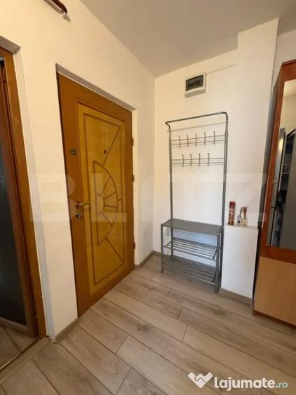 Apartament de vanzare, 2 camere decomandate, etaj 1, loc de - 6