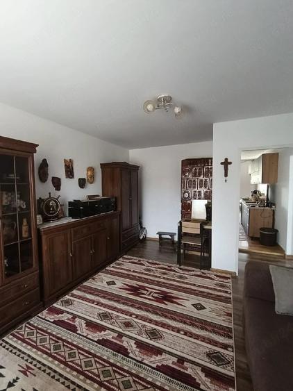 Casă cu Teren 250 Mp în Central