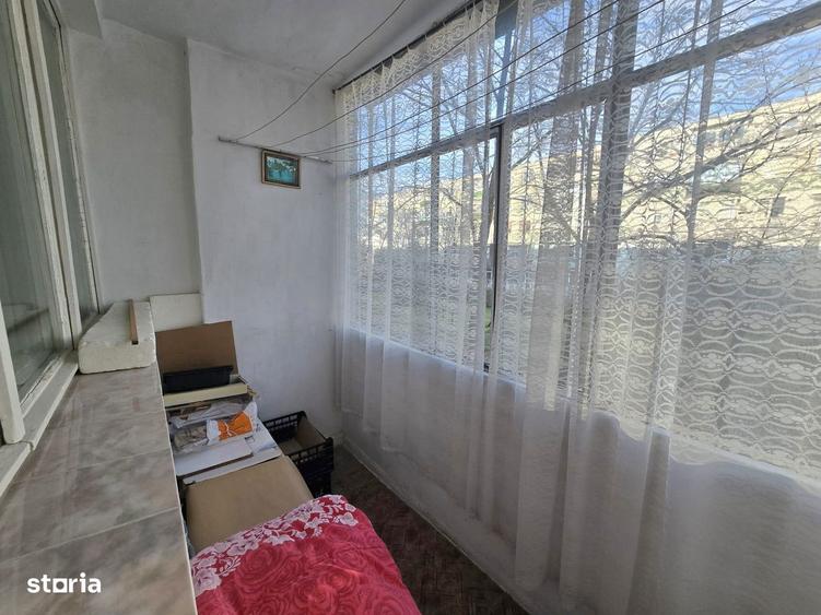 Apartament cu 2 camere semidecomandat în Țiglina 1