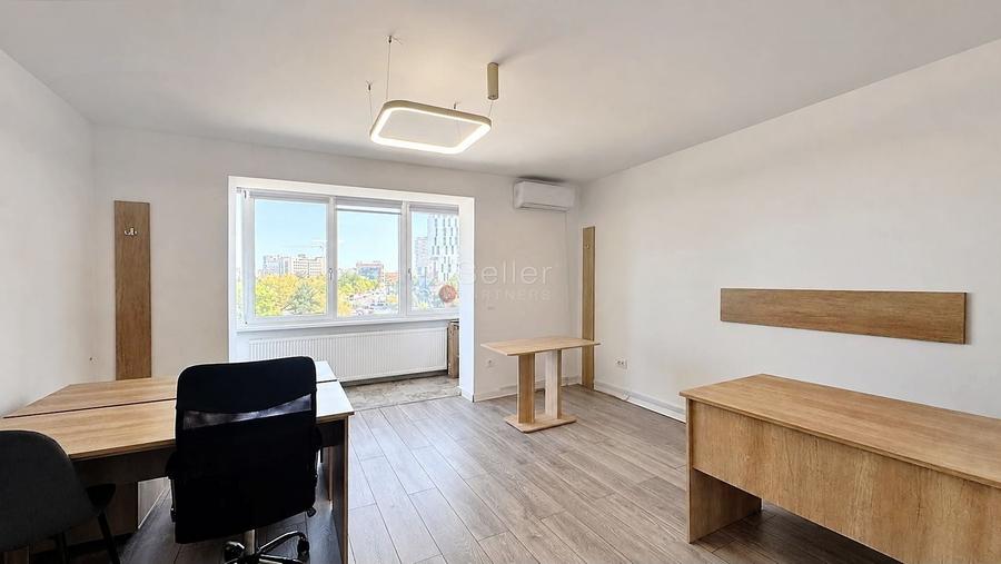 Apartament cu 2 camere decomandat în Centrul Civic