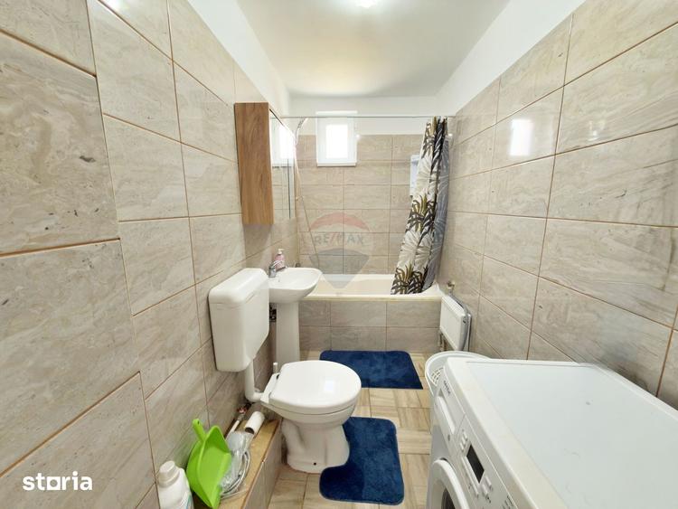 Apartament cu 2 camere semidecomandat, mobilat în Drăgășani