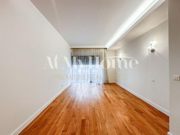 Apartament cu 4 camere decomandat, mobilat în Herăstrău