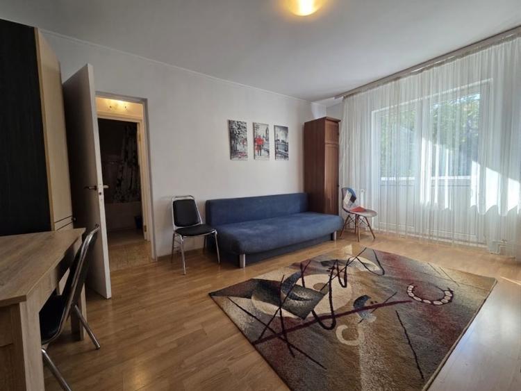 Apartament cu 2 camere semidecomandat în Tătărași
