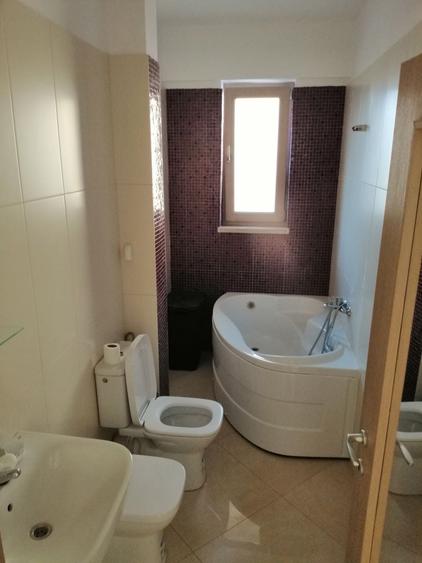 Apartament cu 2 camere decomandat în Alexandru cel Bun