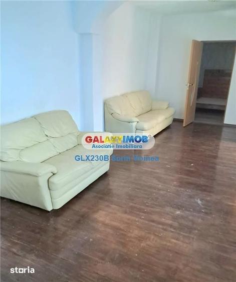 Casă cu 8 camere cu Teren 30 Mp în Chitila