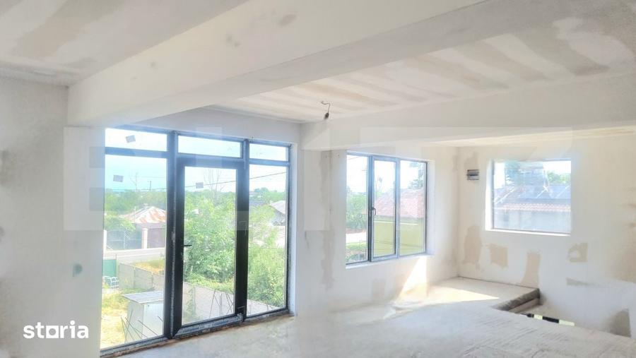 Casă cu 6 camere cu Teren 2700 Mp în Mărășești