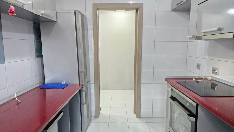 Vand apartament 2 camere decomandat in Deva, Bld 22 Decembrie, et. 1, mobilat - 2