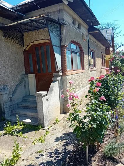 Casa cu anexe si teren, Sat Ghirdoveni, Jud. Dambovi?a - 11