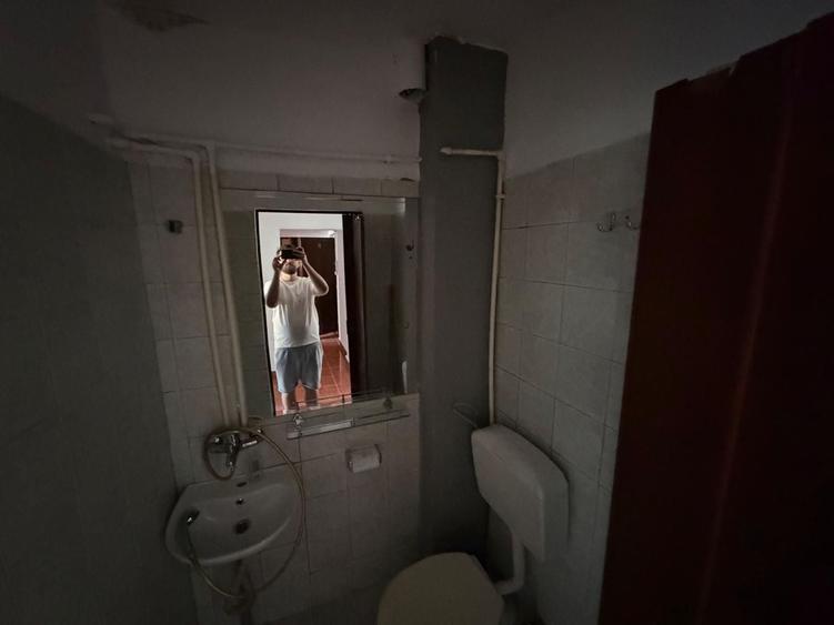 Apartament cu 2 camere decomandat în Iris